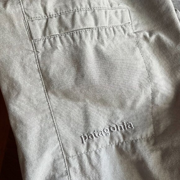 Patagonia lightweight capris 10 - Picture 7 of 11